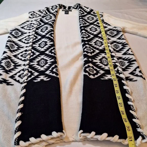 Sabrina Lauren White Black Aztec Print Knit Open Front Cardigan Boho Hippie Sz L - Picture 5 of 9